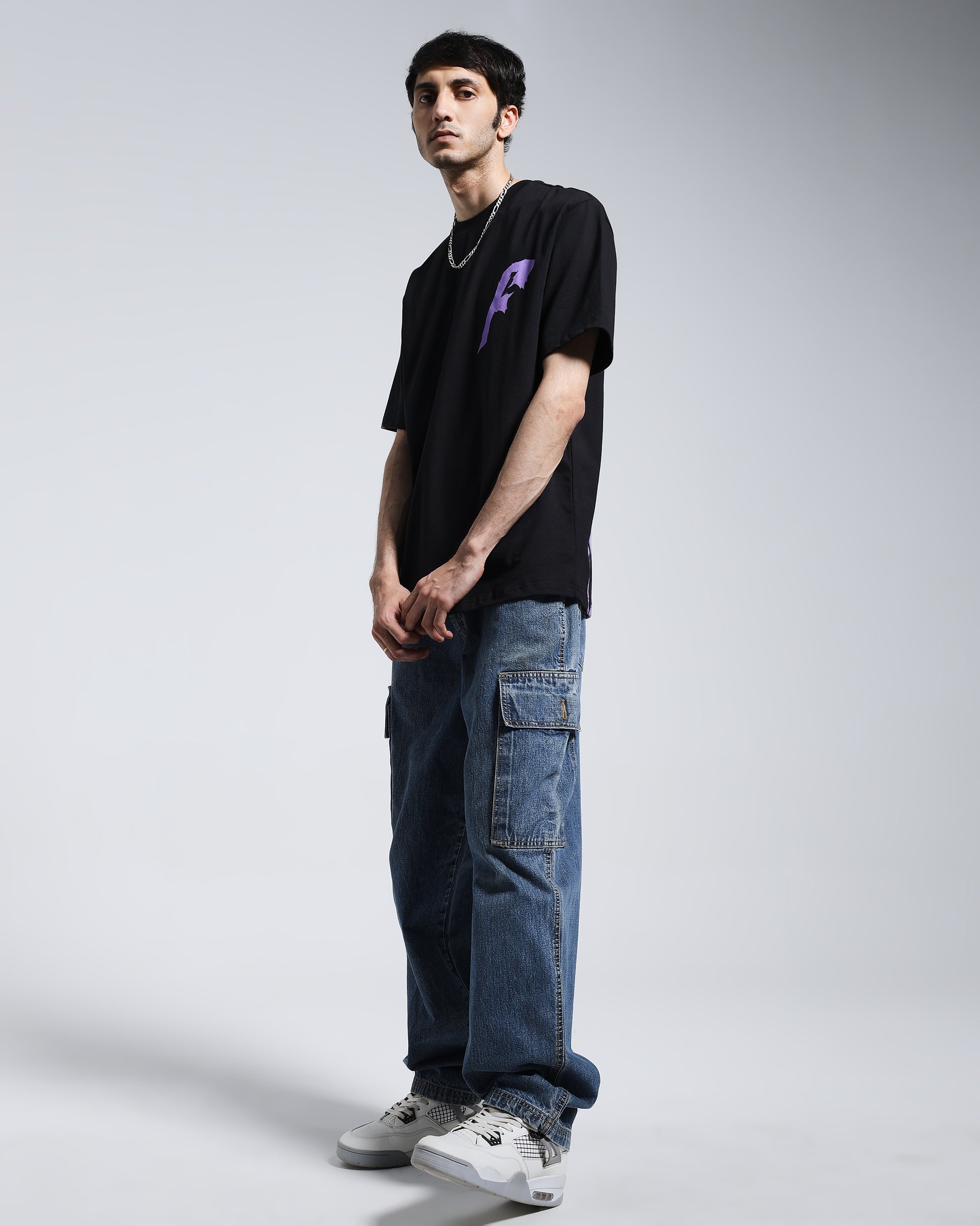NO BAD TRIPS TEE