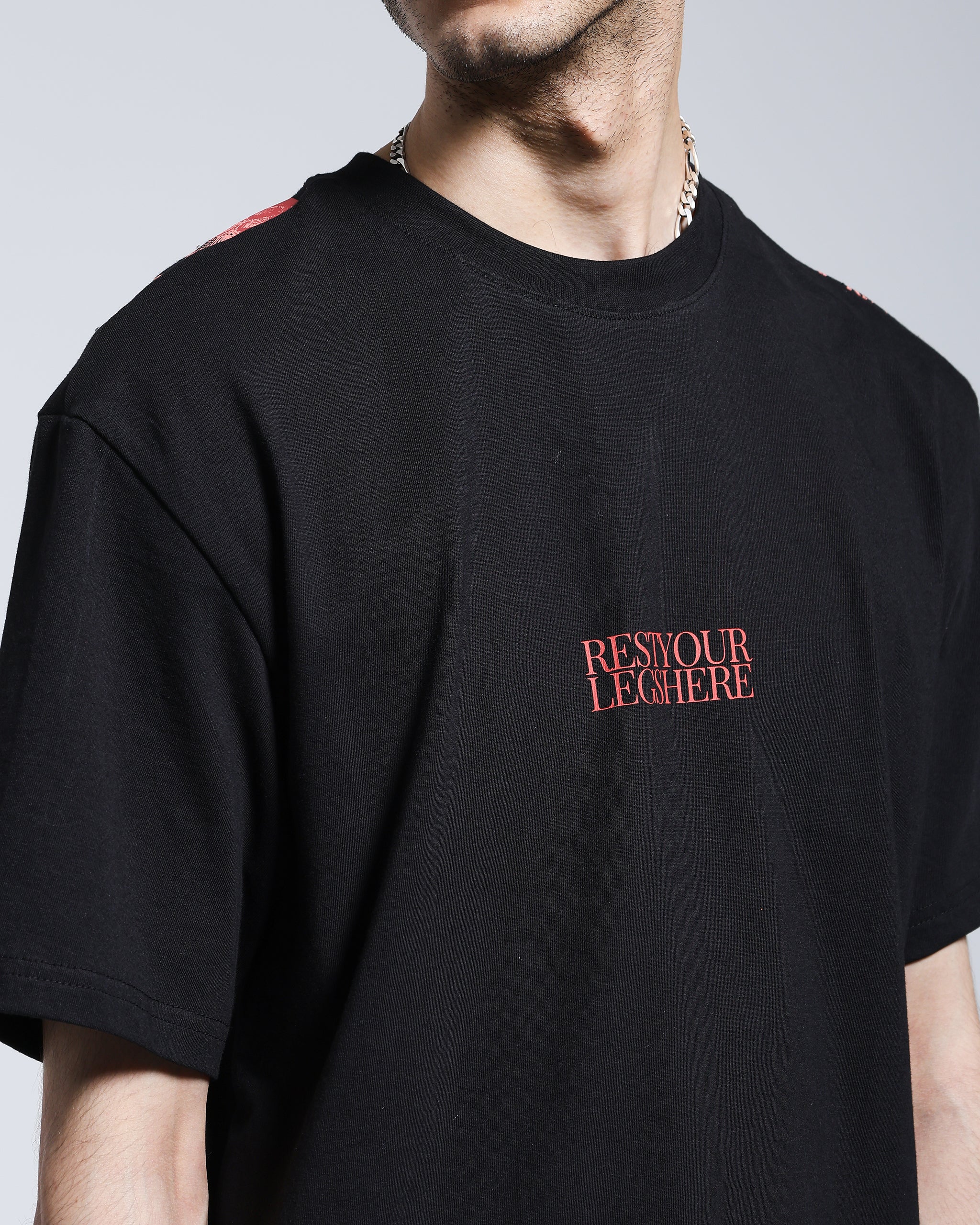 REST YOUR LEGS T-SHIRT